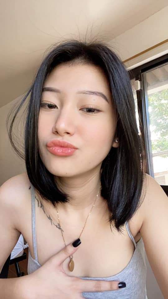 Qua nhà phàn nàn gã nhà đối diện ghê tởm vì tiếng phim sex quá to và cái kết